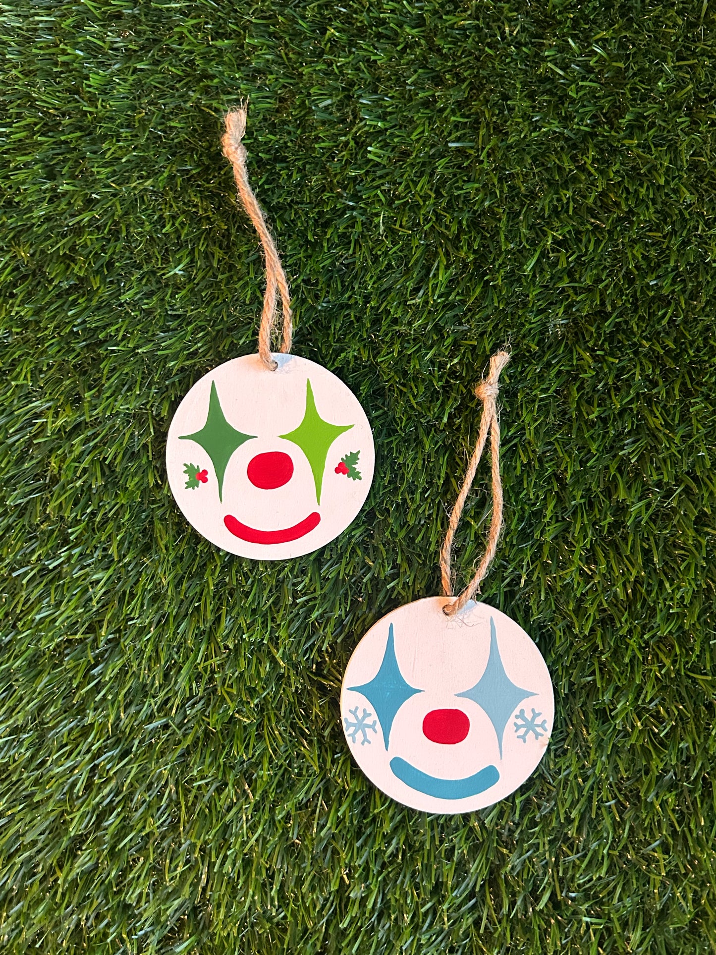 CHRISTMAS CLOWN BABEES