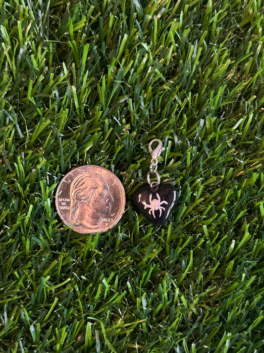 SPIDER BLACK HEART
