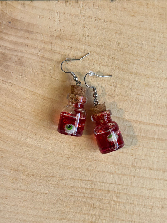 BLOODY EYEBALL JARS
