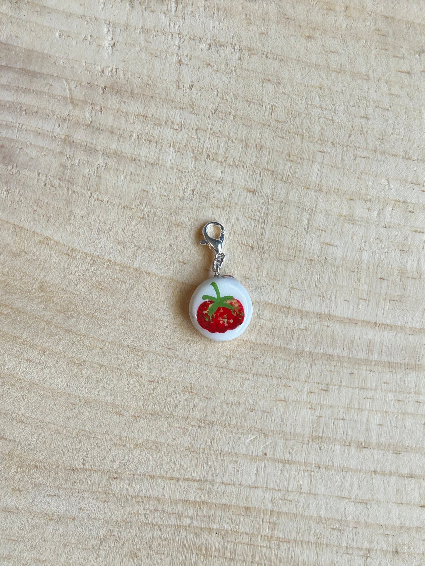 HEIRLOOM TOMATO