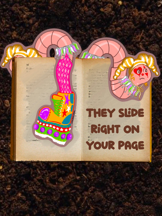 CLOWNIN BOOKWORM