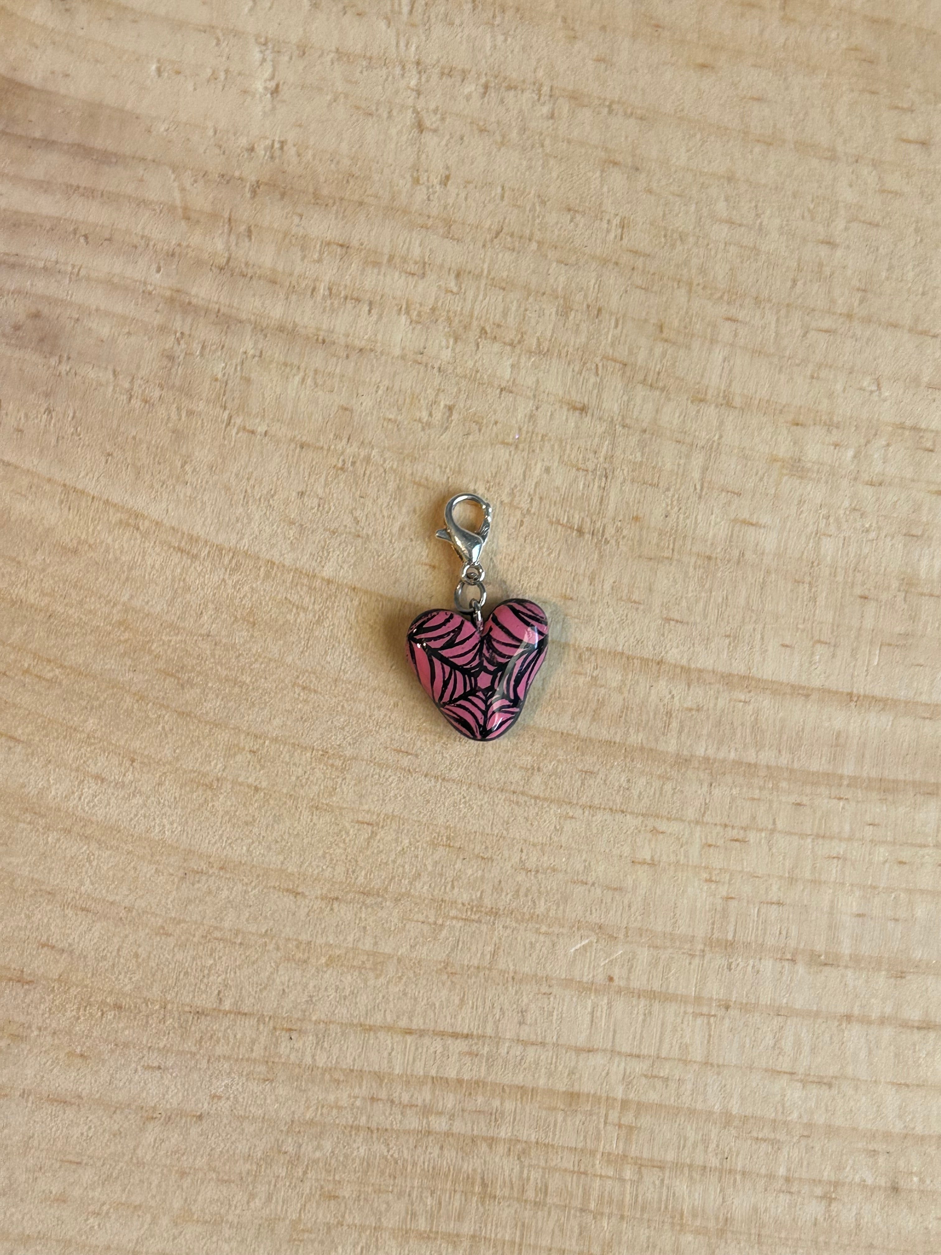 SPIDERWEB HEART
