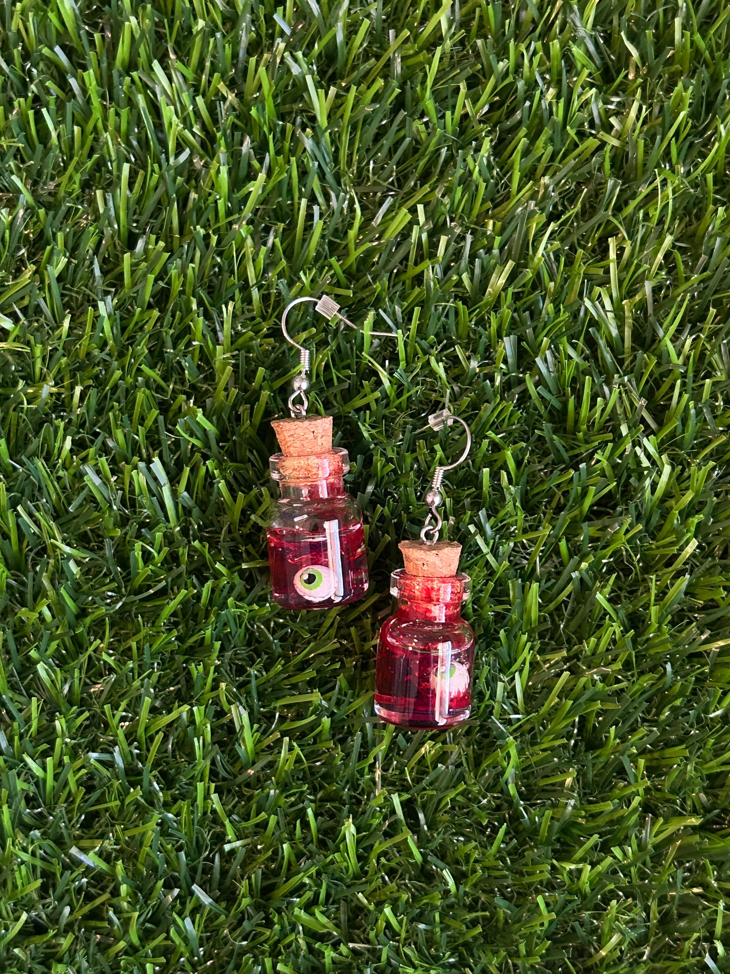 BLOODY EYEBALL JARS