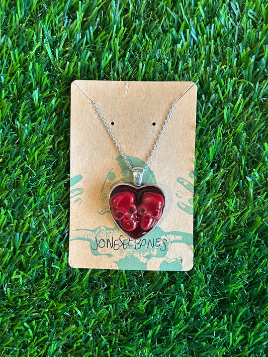 BLEEDING SKULLS HEART