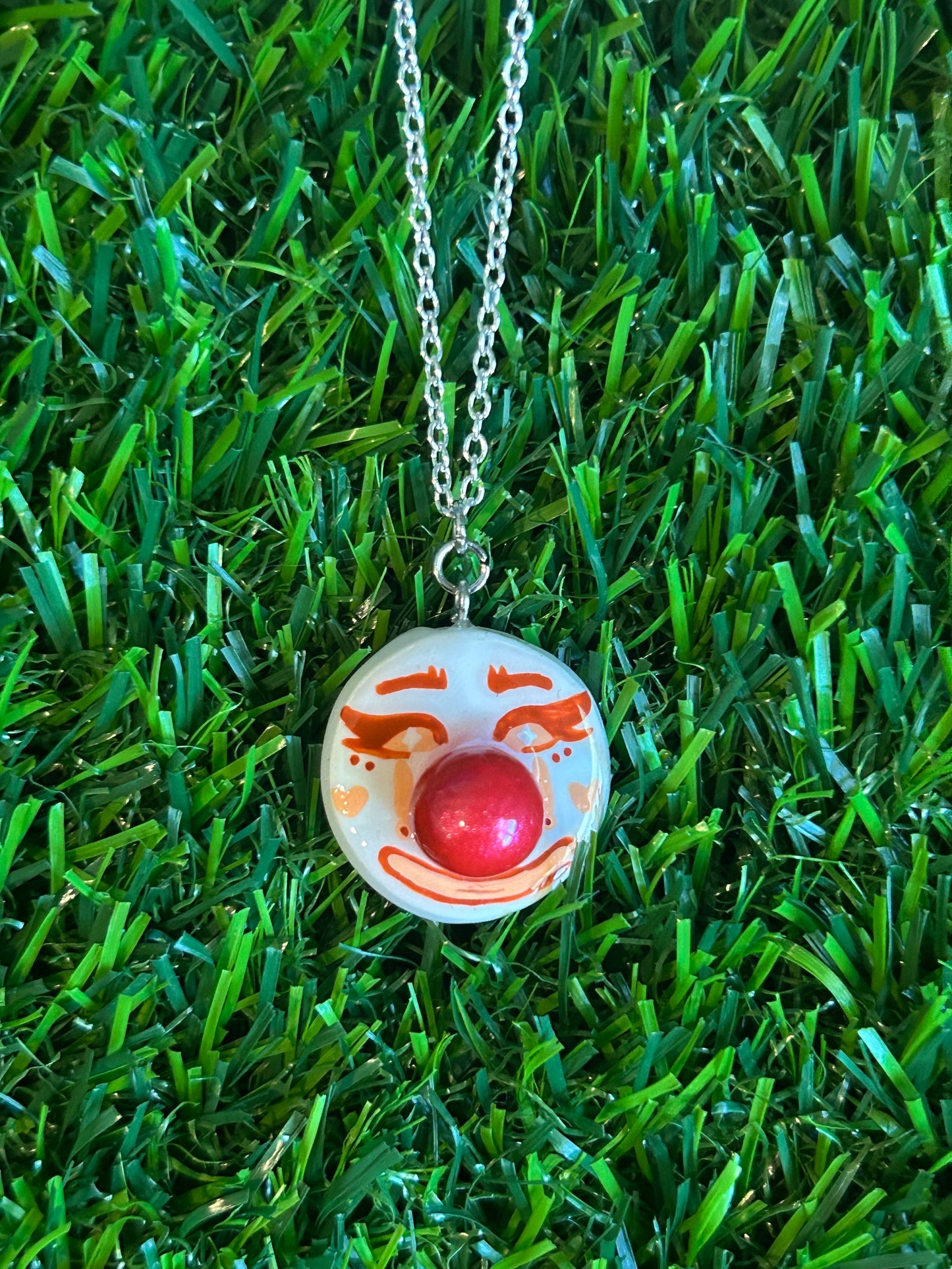 CLOWN BABEES